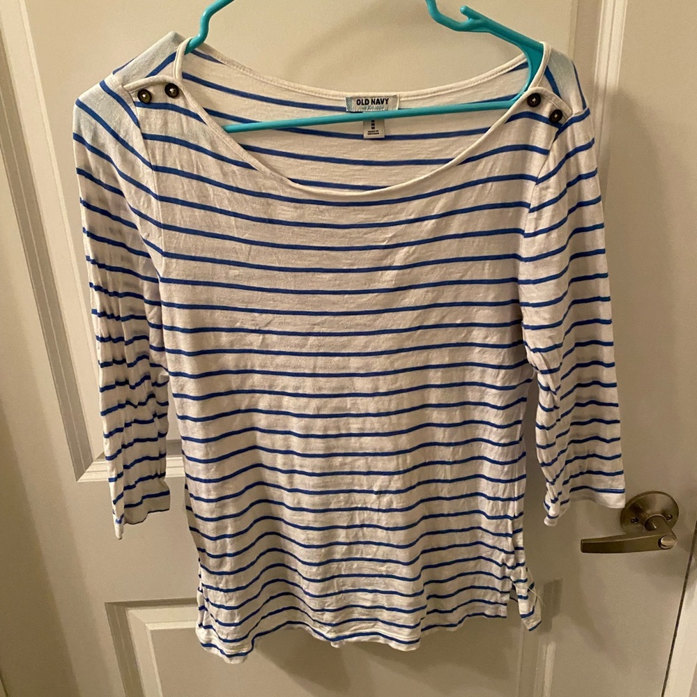 ⚡️2/$25⚡️ Striped quarter length tee